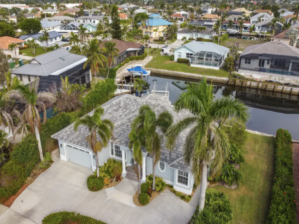 Marco Island Beautiful 3 Bedroom Home with Pool & Canal View